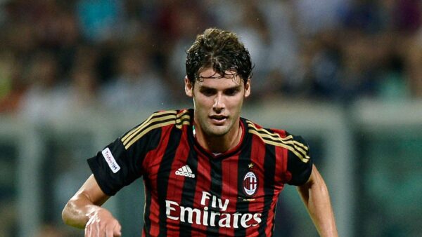 Poli Andrea Milan maglia casa 2013 azione ifa